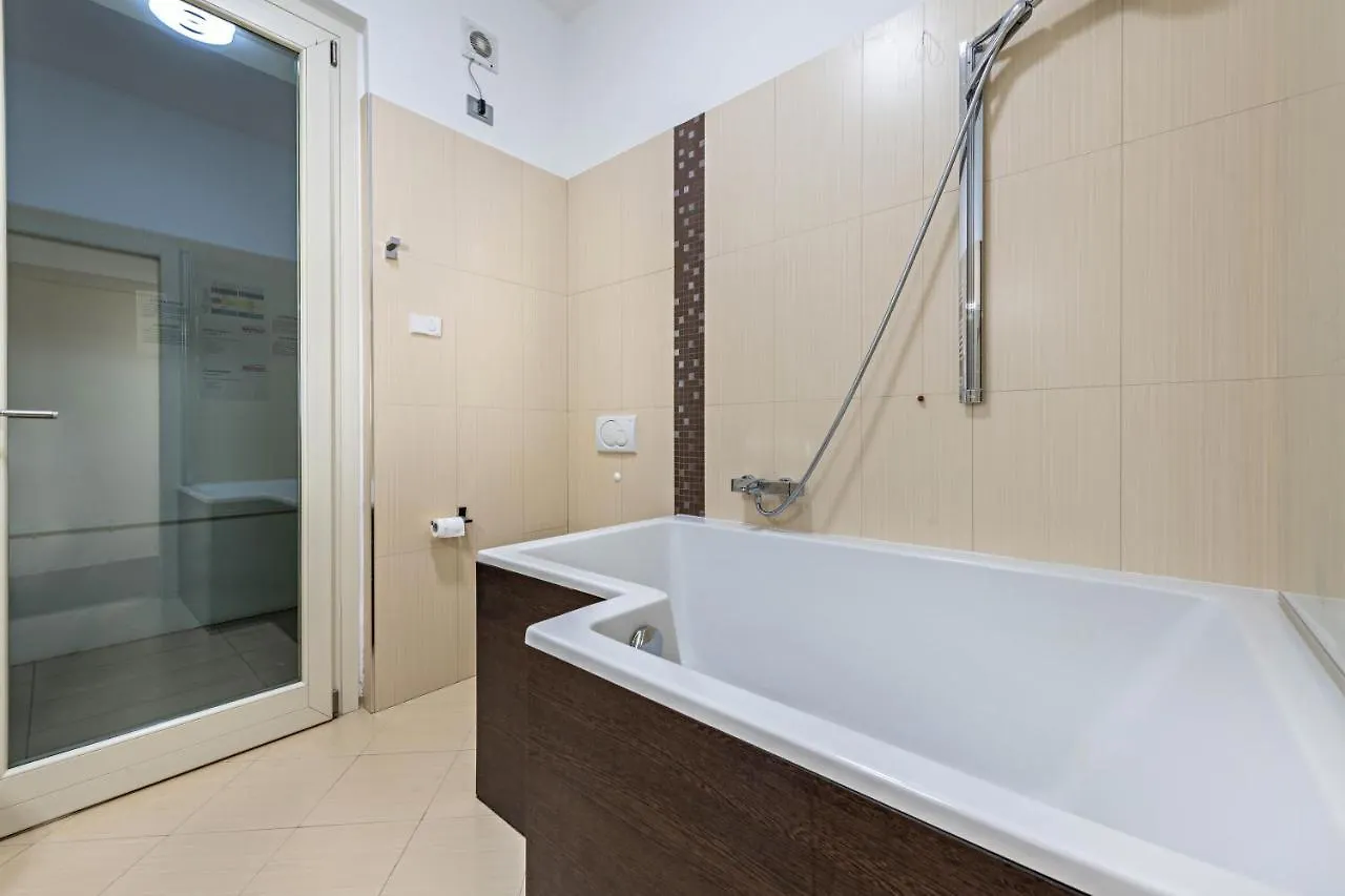 Residence Virgilio Blue Toscolano Maderno
