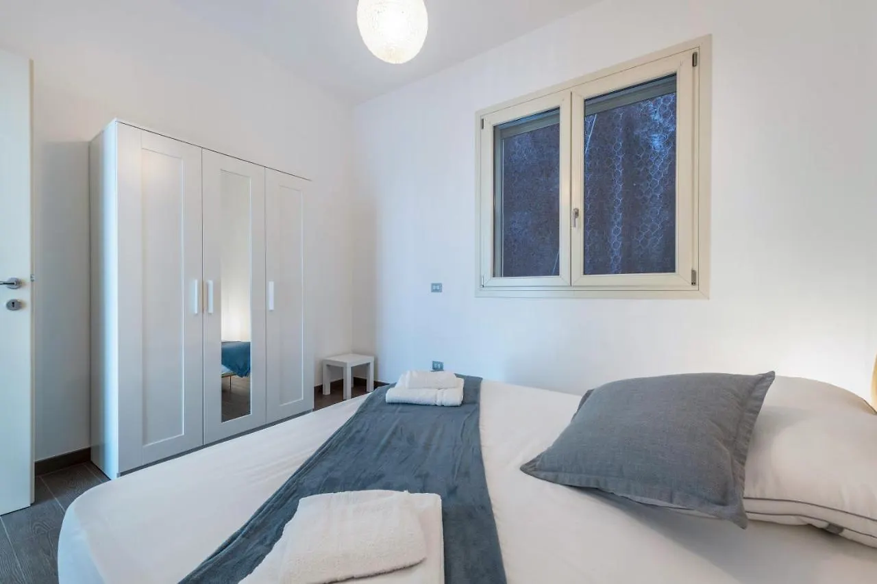 Residence Virgilio Blue Toscolano Maderno 0*,