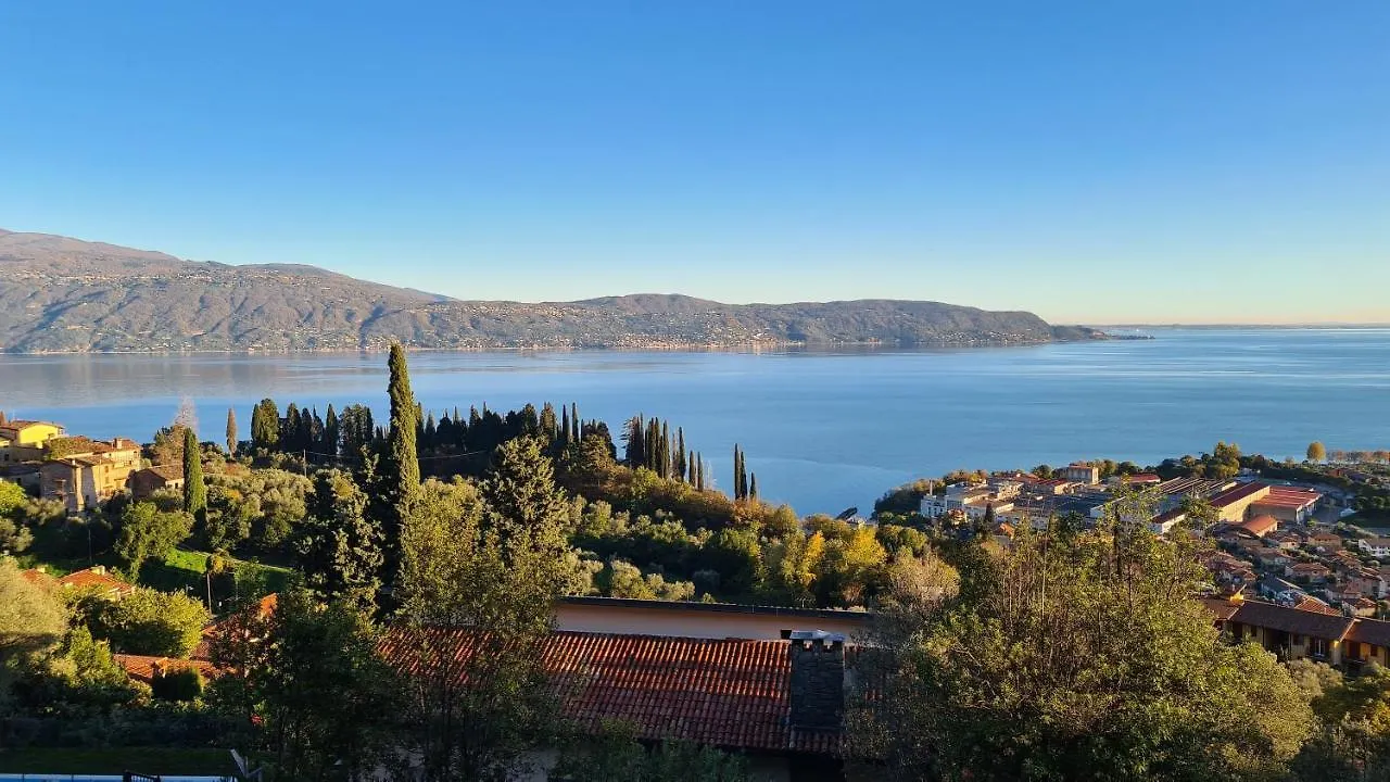 Apartment Residence Virgilio Blue Toscolano Maderno Italy